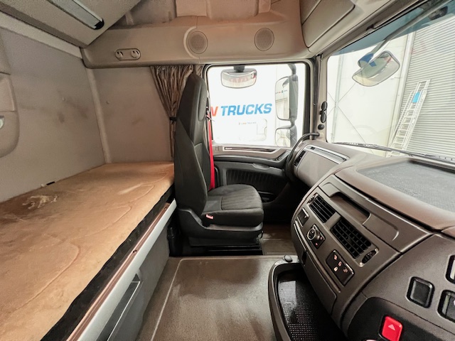 DAF XF 480 6×2 Midlift Tractor Unit