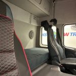 Volvo FM 450 6×2 Midlift Tractor Unit - thumbnail