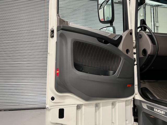 DAF XF 480 6×2 Midlift Tractor Unit