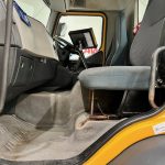 Volvo FE 240 4×2 Day Cab Gritter - thumbnail