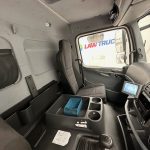 Mercedes Axor 1824 Day Cab Box Van - thumbnail