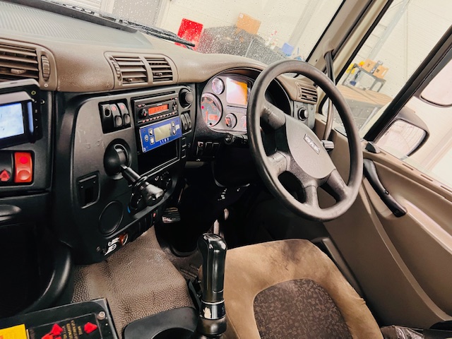 DAF CF85 360 8×4 Day Cab Hookloader Manual