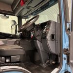 Scania P320 6×2 10 Tyre Rear Lift Insulated Box Van - thumbnail