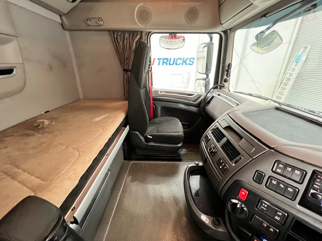 DAF XF 480 6×2 Midlift Tractor Unit