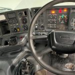 Scania 114 340 6×2 Sleeper Cab Beavertail - thumbnail