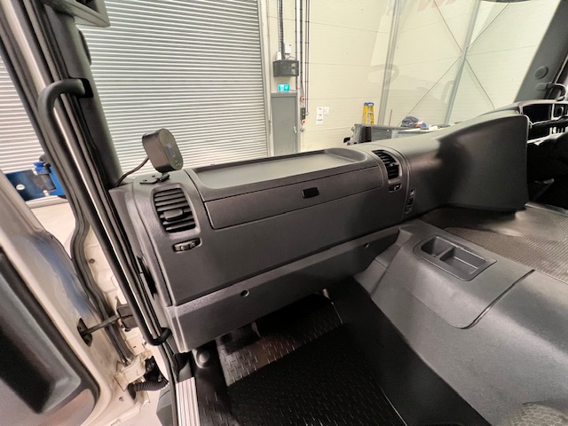 Scania P250 4×2 Sleeper Cab Fridge Box