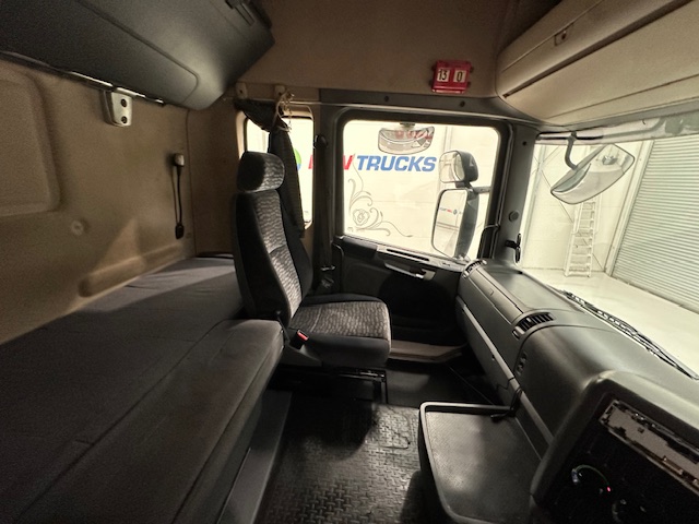 Scania R480 6×2 Midlift Tractor Unit Manual