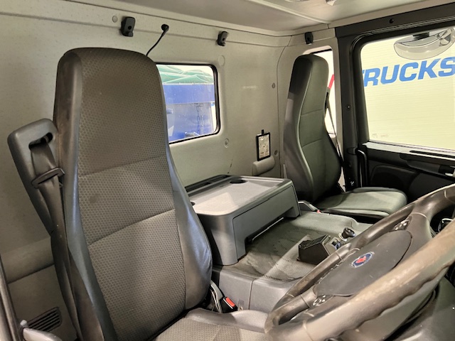Scania  P370 8×4 Day Cab Tipper
