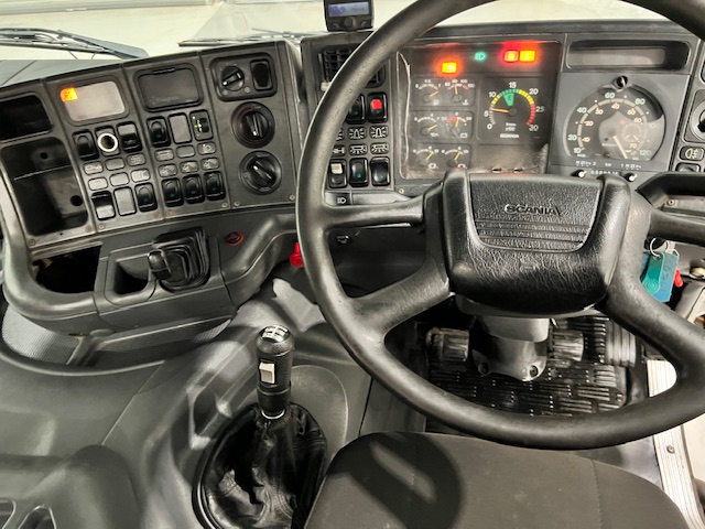Scania P94 220 4×2 Day Cab Recovery Truck