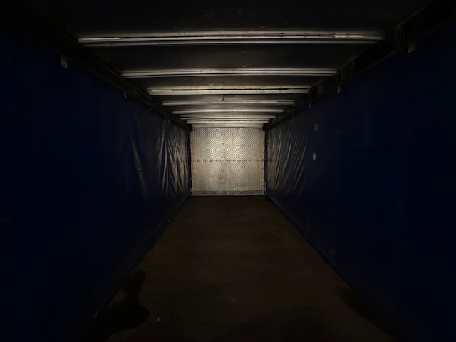 Scania 114 340 6×2 Rear Lift Sleeper Cab Curtainsider