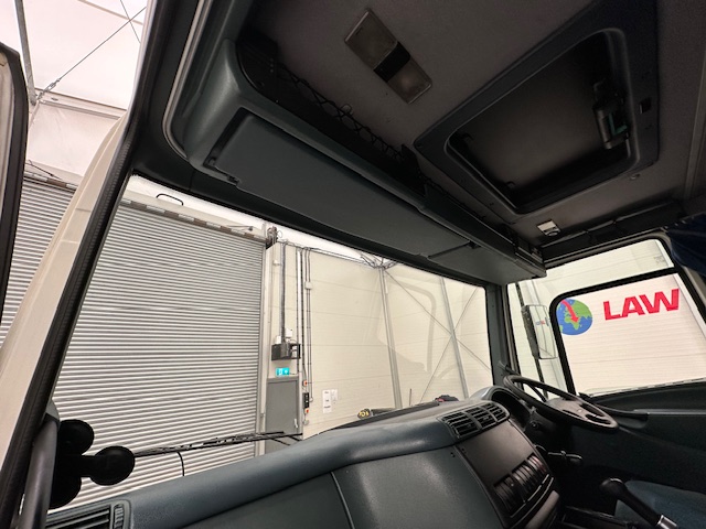 DAF CF65 220 Sleeper Cab Fridge Box