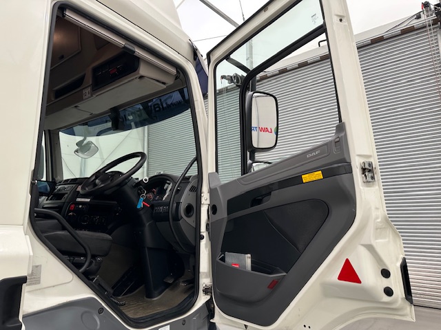 DAF CF 440 6×2 Sleeper Cab Dropside Drawbar Spec