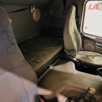 Volvo FM9 260 10 Tyre Sleeper Cab Curtainsider - thumbnail