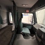Volvo FM12 340 Rear Lift Sleeper Beavertail - thumbnail