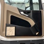 Mercedes Actros 1830 Sleeper Cab Box Van - thumbnail