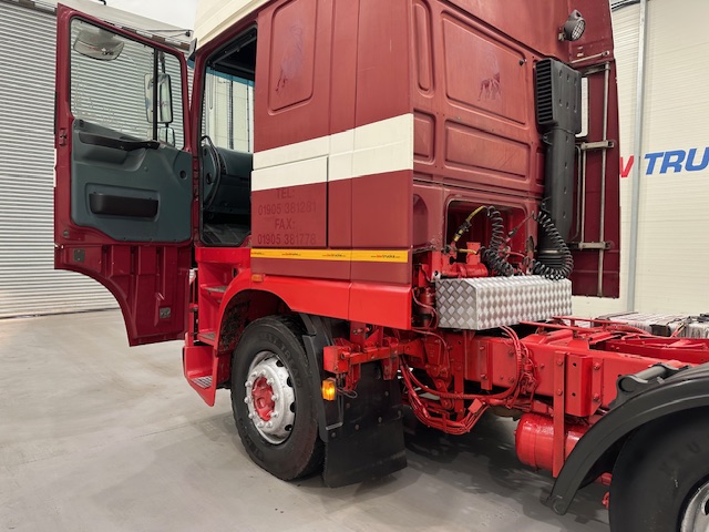 DAF XF95 480 6×2 Midlift Tractor Unit Manual