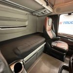DAF XF 530 6×2 Midlift Tractor Unit - thumbnail