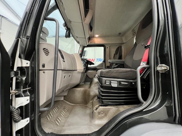 DAF LF 260 4×2 Rest Cab Tractor Unit