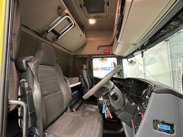 Scania R450 6×2 Midlift Topline Tractor Unit