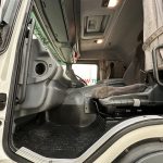 Scania P94 230 Sleeper Cab Curtainsider - thumbnail