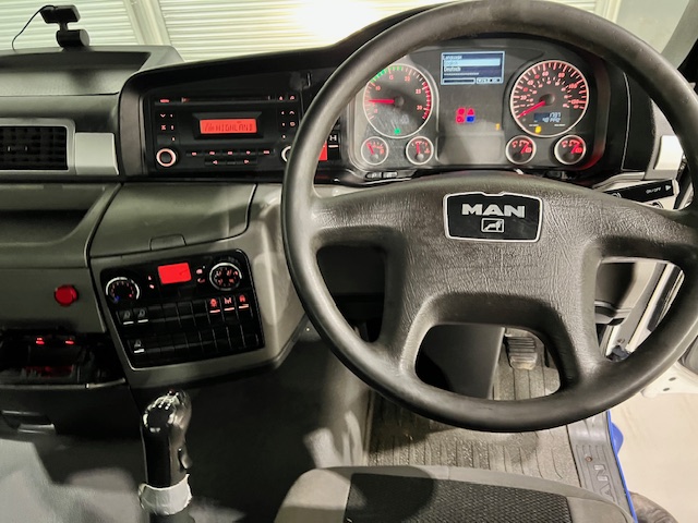 MAN  TGS 32.360 8×4 Day Cab Bulk Tipper