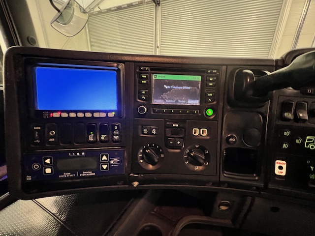 Scania R410 8×4 Sleeper Cab Bulk Tipper