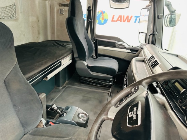 MAN TGX 26.440 6×2 Midlift Tractor Unit