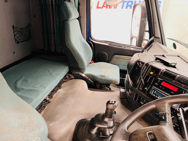 Volvo FM7 250 Globetrotter Flatbed