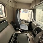 Volvo FM 460 8×4 Steel Tipper Grab - thumbnail