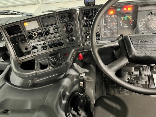 Scania P94 220 4×2 Day Cab Recovery Truck