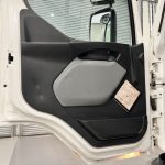 Renault C320 6×2 Day Cab Dropside with Crane - thumbnail