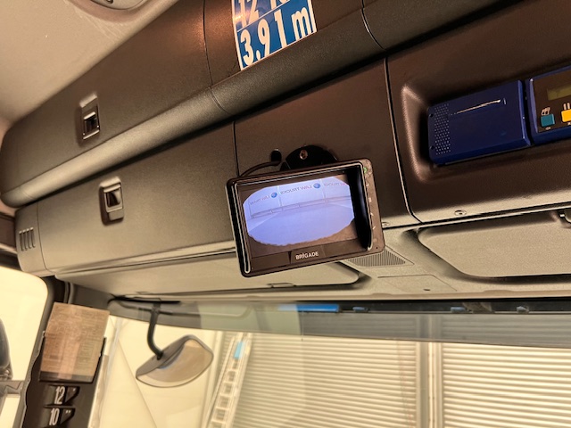 Scania P250 4×2 Sleeper Cab Fridge Box