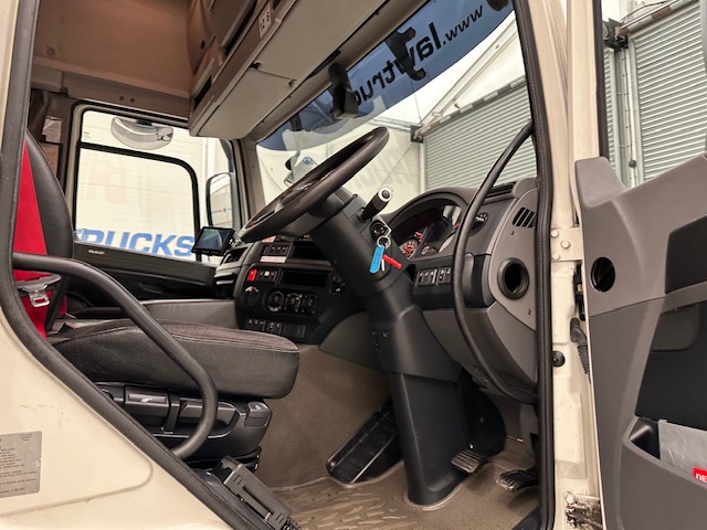 DAF CF 440 6×2 Sleeper Cab Dropside Drawbar Spec