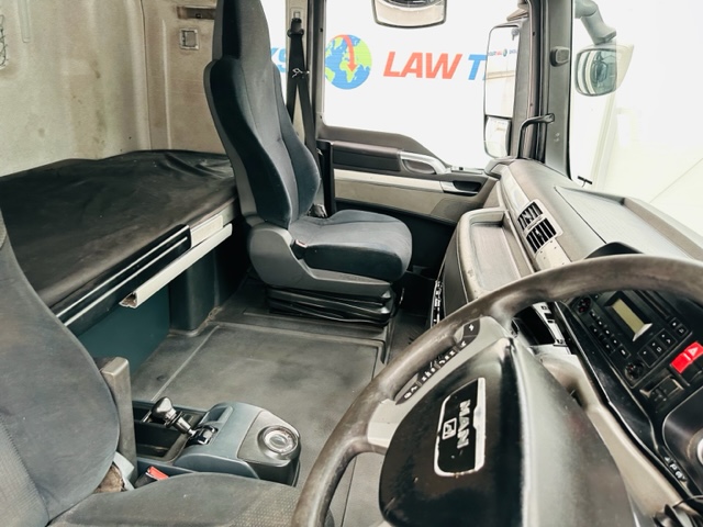 MAN TGX 26.440 6×2 Midlift Tractor Unit