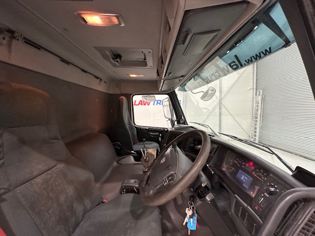 Volvo FM 330 6×4 Day Cab Cement Mixer