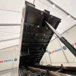 Scania P270 10 Tyre Day Cab Bulk Tipper with Crane - thumbnail