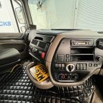 DAF XF105 460 6×2 Space Cab Tractor Unit - thumbnail