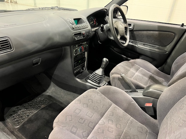 Toyota Corolla 1.4 VVTi GLS 5dr Hatchback