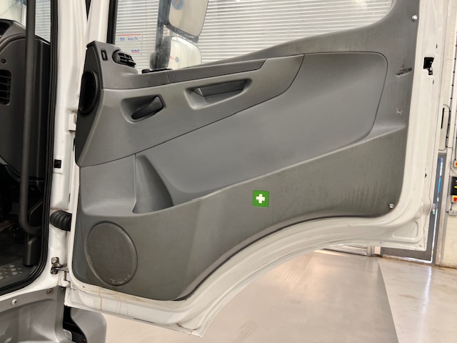 Mercedes Axor 2533 6×2 20000 Litre Tanker