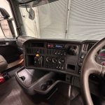 Scania R450 6×2 Rear Lift Highline Tractor Unit PTO - thumbnail
