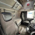 DAF XF 460 4×2 Super Space Cab Tractor Unit - thumbnail