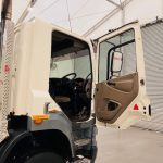DAF CF85 360 8×4 Day Cab Hookloader Manual - thumbnail