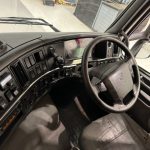 Volvo FM 300 6×2 Sleeper Cab Curtainsider - thumbnail