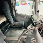 Mercedes 2543 6×2 10 Tyre Rear Lift Sleeper Cab Box Van - thumbnail
