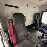 Mercedes Antos 2532 6×2 Rear Lift Day Cab Fridge Box - thumbnail