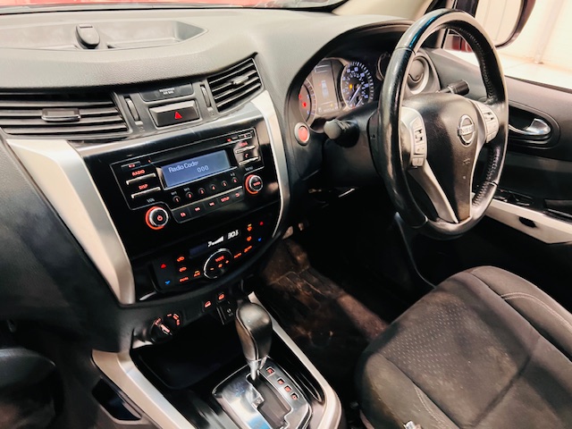 Nissan Navara 2.3 DCI 4×4 Acenta Pick Up Auto
