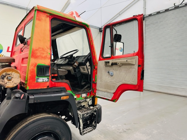 Leyland Cruiser T45 16.17 4×2 Day Cab Tractor Unit