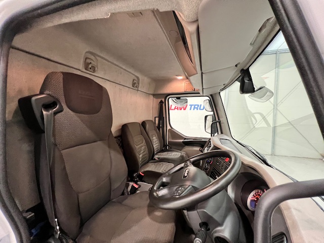 DAF LF 230 Dropside Scaffolding Truck Manual