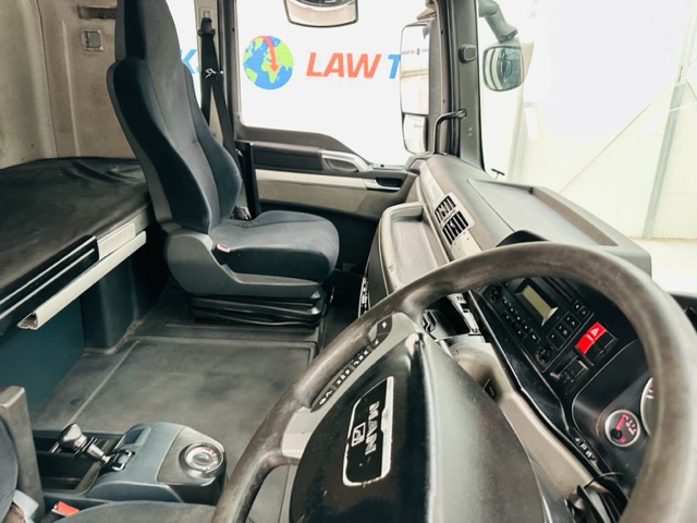 MAN TGX 26.440 6×2 Midlift Tractor Unit