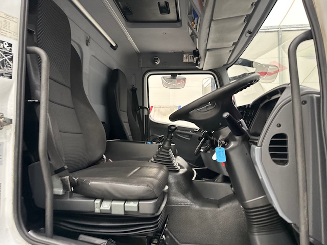 Mercedes Axor 1824 Day Cab Box Van